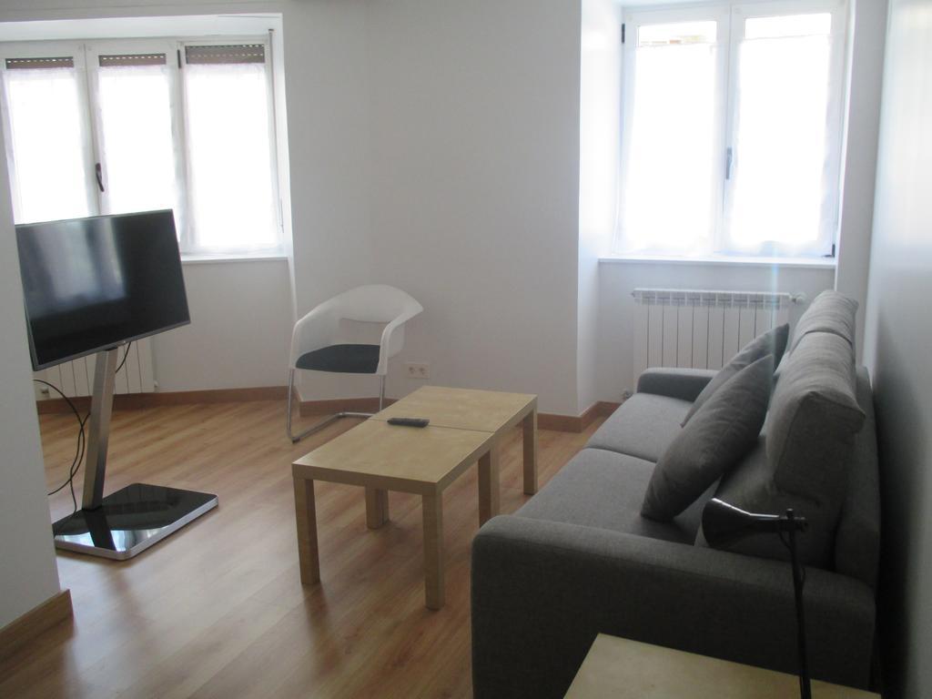 Apartamentos Grosen San Sebastián Quarto foto